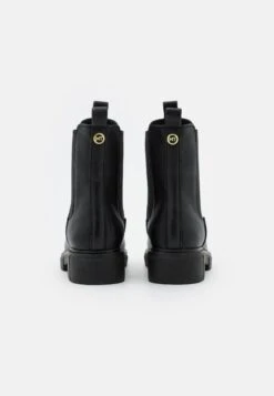 Marco Tozzi StivalettiBlack Donna Stivaletti M3111N0WI-Q11 -Vendite Scarpe Donna 1d1579f6ddb44c4e9633c91078ec53fc