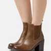 Marco Tozzi Stivaletti Con PlateauCognac Donna Stivaletti M3111N11A-O12 -Vendite Scarpe Donna 1e157e6f330d4618a6720174d7d5eeb3