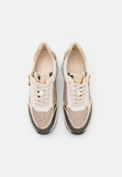 Marco Tozzi Sneakers BasseCream Donna Sneakers M3111A1M0-A11 -Vendite Scarpe Donna 258587afd06e43c29d3105255aa05ddd