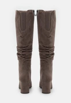 Marco Tozzi Stivali AltiPepper Donna Stivali M3111A1MC-B11 -Vendite Scarpe Donna 37cbe21b031f41a58c127b45a3763009