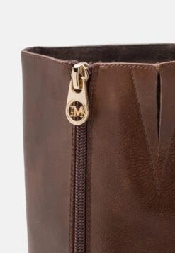 Marco Tozzi By Guido Maria KretschmerStivali AltiChestnut Donna Stivali M3111A1OI-O11 -Vendite Scarpe Donna 38b8536838094b4a95730882d5e4bf97