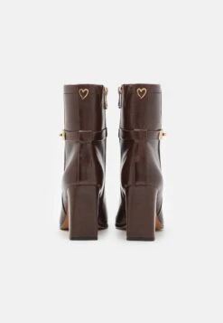 Marco Tozzi StivalettiCafe Donna Stivaletti M3111N12T-O11 -Vendite Scarpe Donna 419b99e9b4b647baa619cb2f1e31af8a