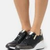 Marco Tozzi Sneakers BasseBlack Donna Sneakers M3111A1M0-Q11 -Vendite Scarpe Donna 4f5f1558116f4c868b48e3b7923e1f02
