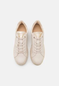 Marco Tozzi Sneakers BasseCream Donna Sneakers M3111A1OS-A11 -Vendite Scarpe Donna 5067e53d965b4d578619101d8b3ce5bc