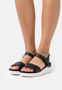 Marco Tozzi Sandali Con PlateauBlack Donna Sandali M3111A11T-Q11