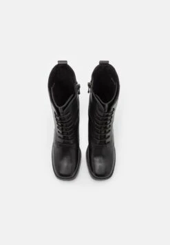 Marco Tozzi Stivaletti StringatiBlack Donna Stivaletti M3111N12U-Q11 -Vendite Scarpe Donna 71c04caba18441fba3fbe5a91fd356d3