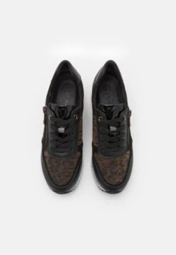 Marco Tozzi Sneakers BasseBlack/Copper Donna Sneakers M3111A1M4-Q11 -Vendite Scarpe Donna 77d3b4966a554a72a8f736acde3ed3d4