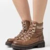 Marco Tozzi Stivaletti Con PlateauCognac Donna Stivaletti M3111N11F-O11 -Vendite Scarpe Donna 86e8656f8e8145a1a751218fb94c3434