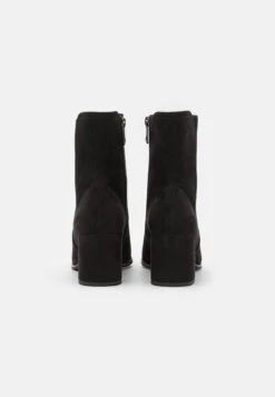 Marco Tozzi StivalettiBlack Donna Stivaletti M3111N117-Q11 -Vendite Scarpe Donna 8a008fece6754e0989a64d694bcb38fc
