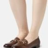 Marco Tozzi Scarpe Senza LacciChestnut Donna Scarpe Piatte M3111E08J-O11 -Vendite Scarpe Donna cbd31bea5f384087be63860fd29a345e