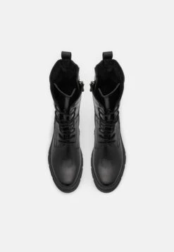 Marco Tozzi Stivali Con PlateauBlack Donna Stivali M3111N0X0-Q11 -Vendite Scarpe Donna d85075c703674a6c8b6cfdc689840184