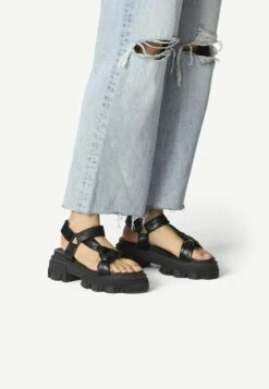 Marco Tozzi Sandali Con PlateauBlack Donna Sandali M3111A1OB-Q11