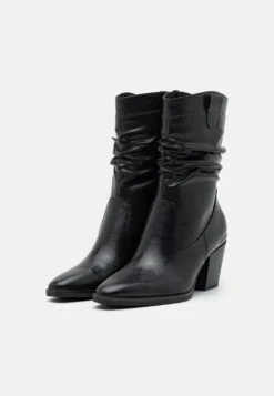 Marco Tozzi Stivaletti Texani / BikerBlack Donna Stivaletti M3111N130-Q11 10 Marco Tozzi Stivaletti Texani / BikerBlack Donna Stivaletti M3111N130-Q11 -Vendite Scarpe Donna eb464bea337044b7aa22507beeed90f1